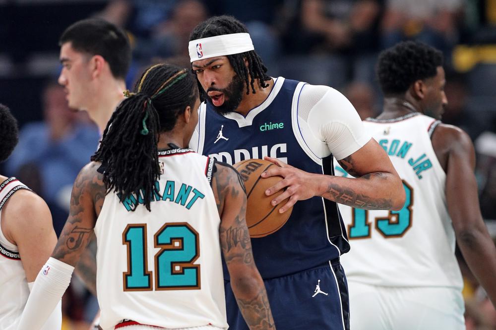 格裏利什阿諾德傷退英格蘭隊.